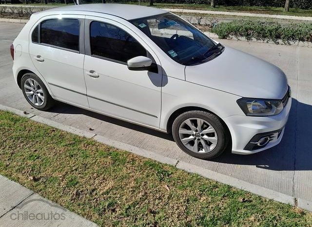 Volkswagen Gol 1.6 Manual Trendline 2017 lleno