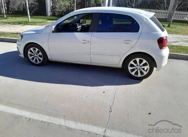 Volkswagen Gol 1.6 Manual Trendline 2017 lleno