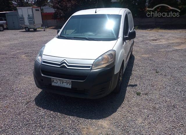 Citroën Berlingo 1.6 Manual HDI VU BVM5 AA 2AB Corto 2018 lleno