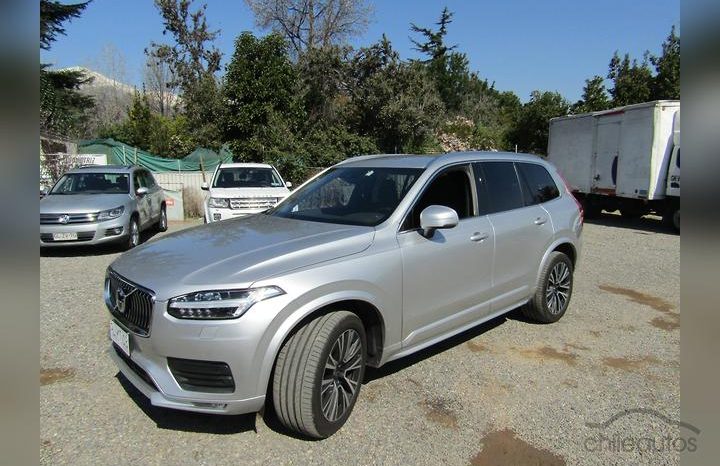 2021 Volvo Xc90 2.0 D5 Momentum Auto 4WD lleno