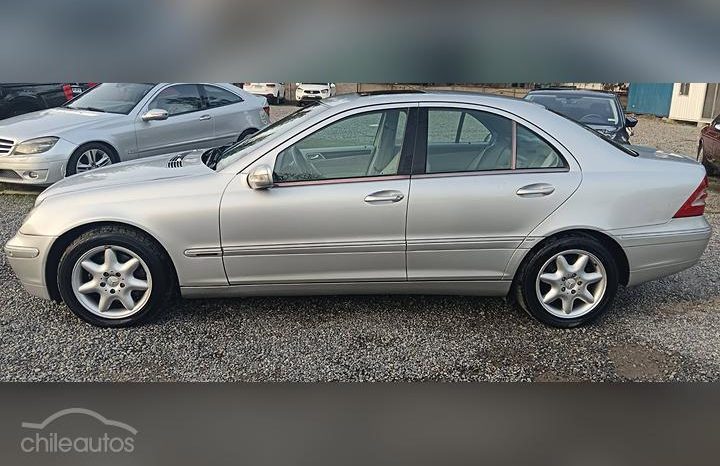 2001 Mercedes-Benz C 240 C 240 ELEGANCE lleno